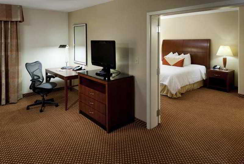 Hilton Garden Inn Schaumburg Kamer foto